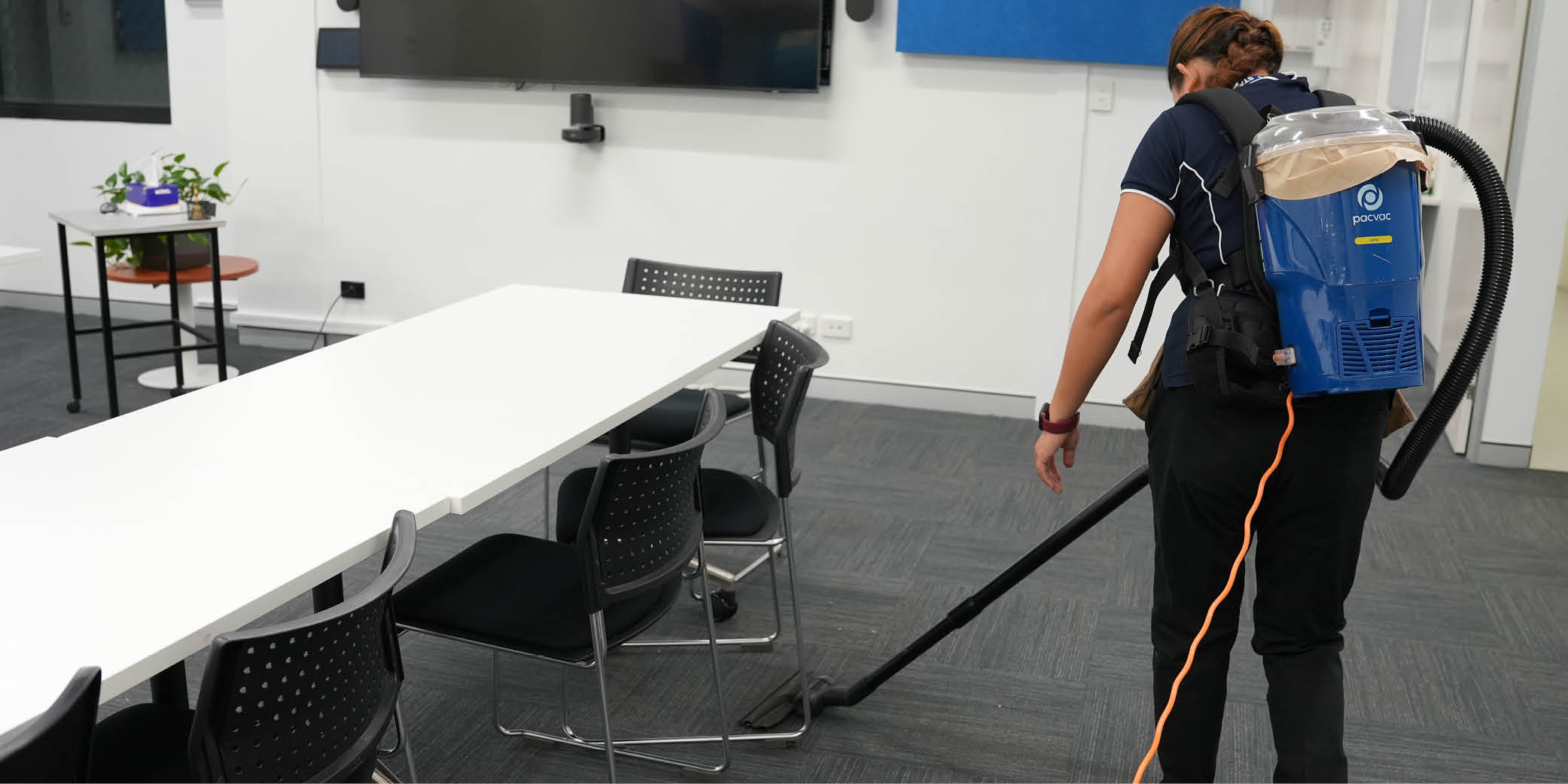 Across Australia, thousands of people are waking up to the same realisation: the old way of working no longer works. Rising costs, shrinking job security, and the pressure of the 9–5 grind are pushing everyday Australians to look for something better — something stable, flexible, and genuinely life‑changing.